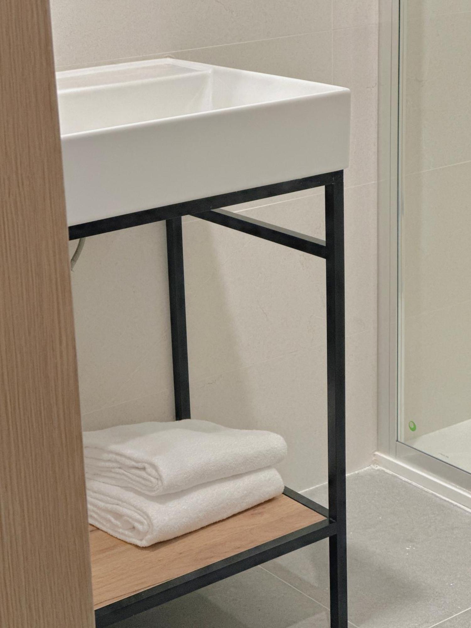 Apartamentos Lidar Bilbao Exteriör bild